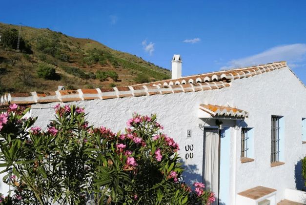 Foto 2 de Casa rural en venda a Borge (El) de 5 habitacions amb terrassa i piscina