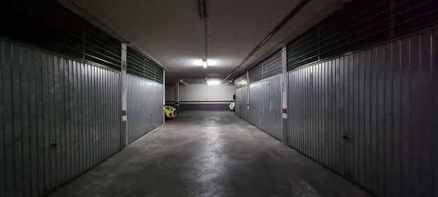 Foto 2 de Venta de garaje en calle Lopez de Rueda de 42 m²