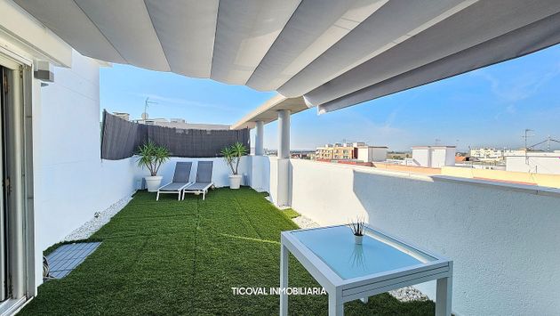 Foto 1 de Àtic en venda a calle Entrada Casa la Raso de 3 habitacions amb terrassa i jardí