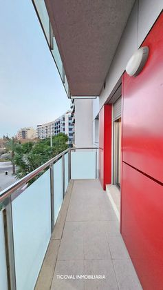 Foto 2 de Pis en venda a calle Seúl de 1 habitació amb terrassa i garatge