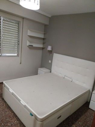 Foto 1 de Piso en venta en calle De Vicente Blasco Ibáñez de 4 habitaciones con aire acondicionado y calefacción