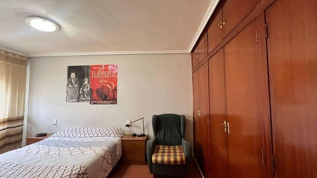 Foto 1 de Pis en venda a calle Francisco Tárrega de 4 habitacions amb balcó i aire acondicionat