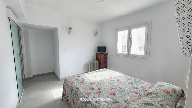 Foto 2 de Pis en lloguer a calle Del Mestre Giner de 2 habitacions amb terrassa i mobles