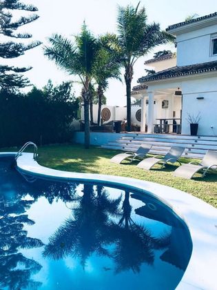 Foto 1 de Chalet en alquiler en avenida Del Mar Mediterráneo de 4 habitaciones con terraza y piscina