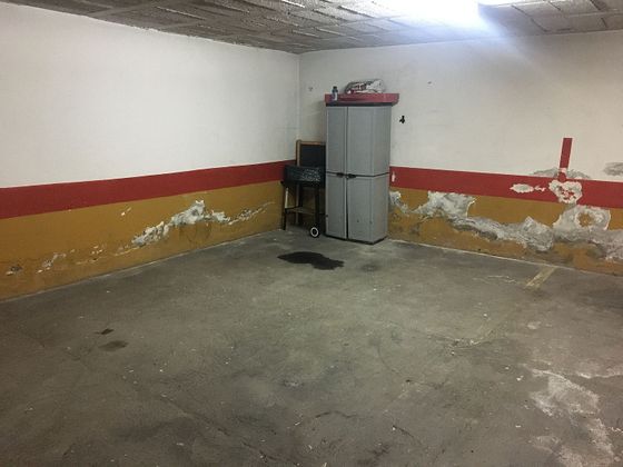 Foto 2 de Garatge en lloguer a La Buhaira de 15 m²