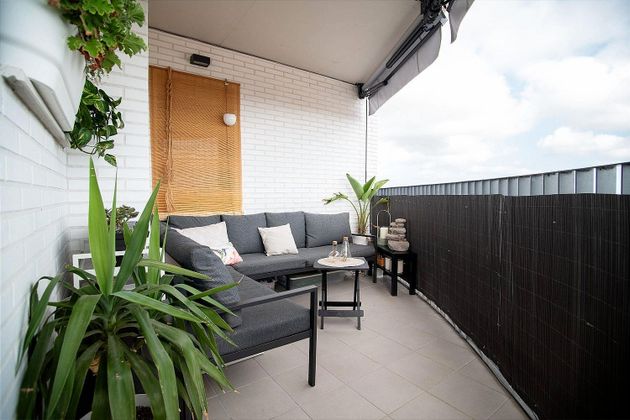 Foto 2 de Piso en venta en Safranar de 3 habitaciones con terraza y piscina