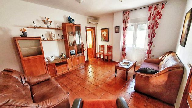 Foto 2 de Casa en venda a Santa Olalla del Cala de 3 habitacions amb mobles i aire acondicionat