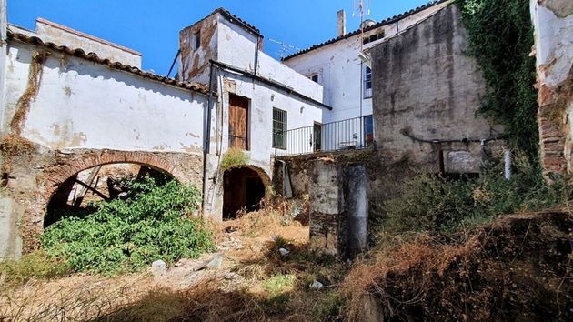 Foto 2 de Venta de casa en Aracena de 10 habitaciones con terraza y jardín