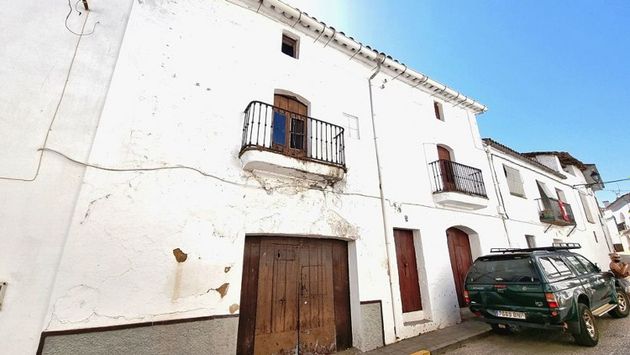 Foto 1 de Casa en venda a calle Virgen de la Fuente de 3 habitacions amb balcó