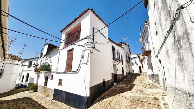 Foto 1 de Casa en venda a calle Altozano de 5 habitacions amb terrassa i balcó