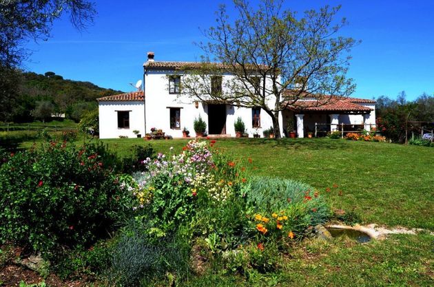 Foto 1 de Venta de casa rural en Aracena de 5 habitaciones con terraza y piscina