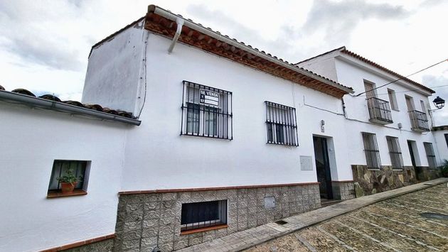 Foto 1 de Casa en venda a calle Estrecha de 4 habitacions amb terrassa