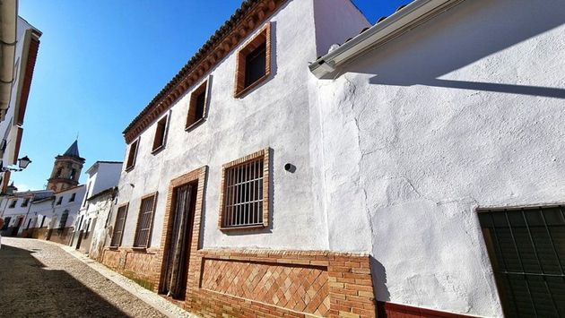 Foto 1 de Casa en venta en calle Castillo Iglesia de 4 habitaciones con terraza y balcón