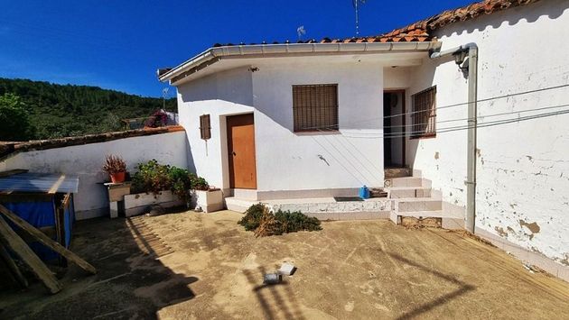 Foto 1 de Casa en venda a calle Sin Salida de 3 habitacions amb terrassa