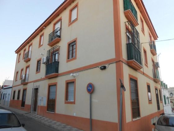 Foto 2 de Venta de piso en Alcalá del Río de 3 habitaciones con balcón