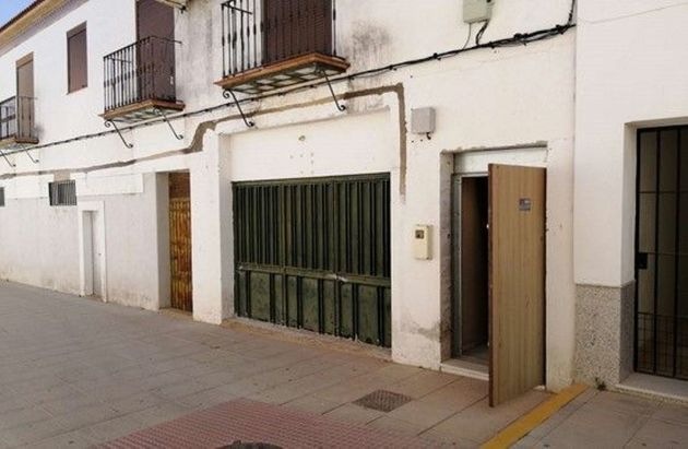 Foto 2 de Venta de piso en Aznalcázar de 3 habitaciones y 110 m²
