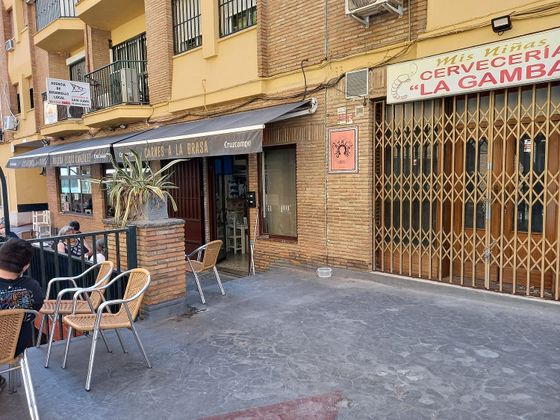 Foto 2 de Local en venda a pasaje Alcalde Prospero Castaño de 69 m²
