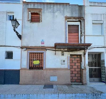 Foto 2 de Casa adossada en venda a Coria del Río de 2 habitacions amb terrassa