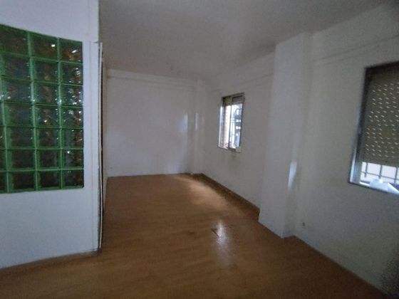 Foto 2 de Piso en venta en calle Alvar Fañez de Minaya de 2 habitaciones y 65 m²