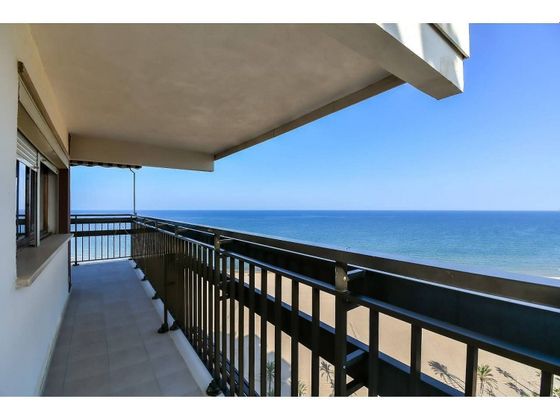 Foto 2 de Pis en venda a paseo Marítim de Neptú de 4 habitacions amb terrassa i piscina