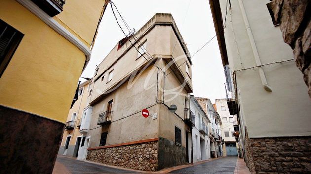 Foto 1 de Casa adossada en venda a Artana de 6 habitacions amb terrassa