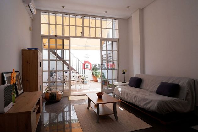 Foto 2 de Pis en lloguer a El Cabanyal- El Canyamelar de 3 habitacions amb terrassa i aire acondicionat