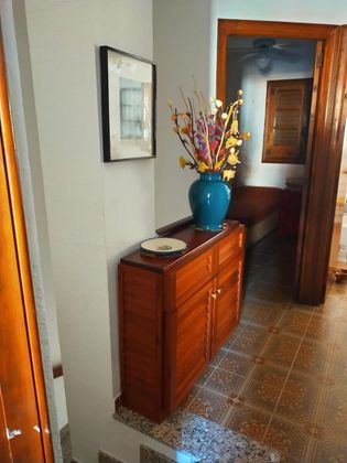 Foto 1 de Casa adossada en venda a calle Cap de la Nau de 4 habitacions amb terrassa i calefacció