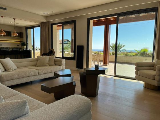 Foto 2 de Àtic en lloguer a calle Sierra Blanca Marbella de 3 habitacions amb terrassa i piscina