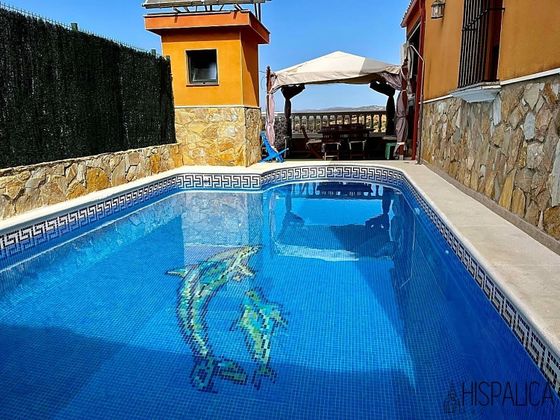 Foto 2 de Xalet en venda a Villanueva del Río y Minas de 4 habitacions amb terrassa i piscina