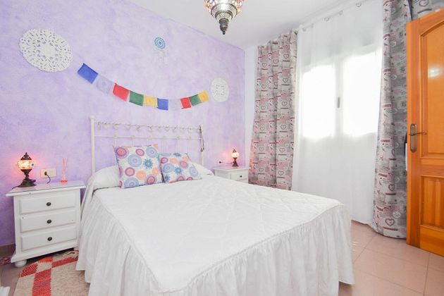 Foto 1 de Pis en venda a Salobreña de 2 habitacions amb terrassa i balcó