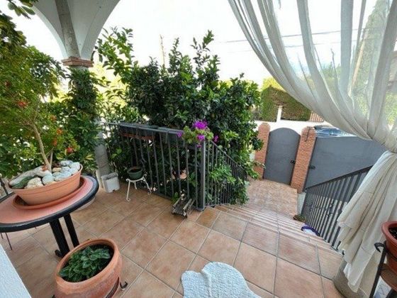 Foto 2 de Venta de chalet en Gójar de 3 habitaciones con terraza y aire acondicionado