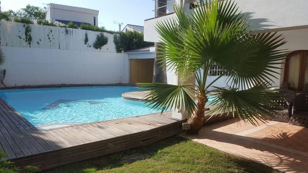 Foto 1 de Xalet en lloguer a La Cañada de 5 habitacions amb terrassa i piscina
