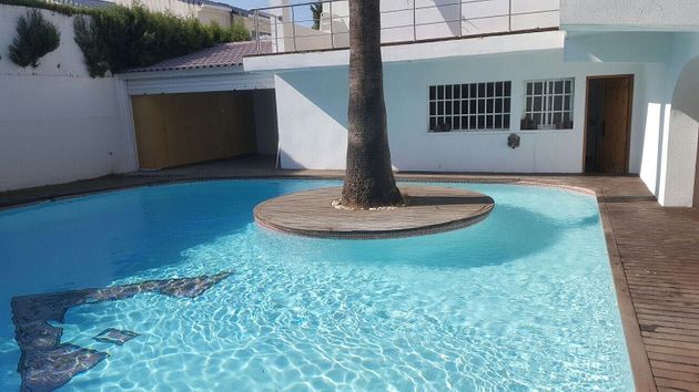 Foto 2 de Xalet en lloguer a La Cañada de 5 habitacions amb terrassa i piscina
