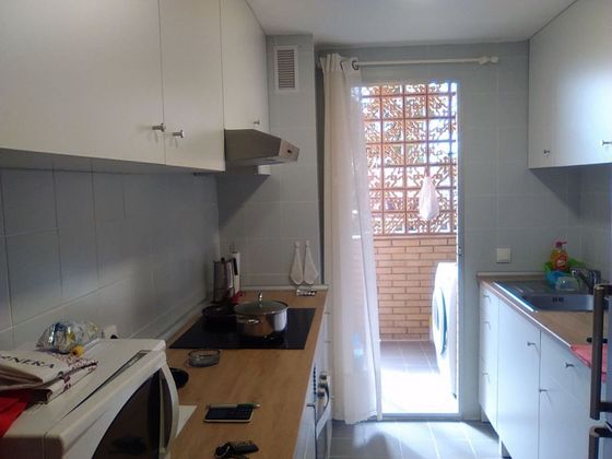 Foto 2 de Venta de piso en Villavieja de 4 habitaciones con garaje