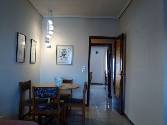 Foto 2 de Piso en venta en Algimia de Alfara de 4 habitaciones con terraza y balcón