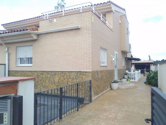 Foto 1 de Chalet en venta en Alfara de Algimia de 4 habitaciones con terraza y piscina