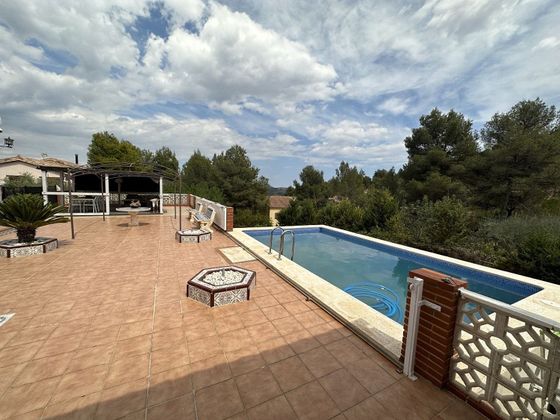 Foto 1 de Xalet en venda a Algar de Palancia de 7 habitacions amb terrassa i piscina