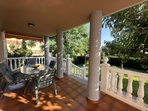 Foto 2 de Xalet en venda a Algimia de Alfara de 5 habitacions amb terrassa i piscina