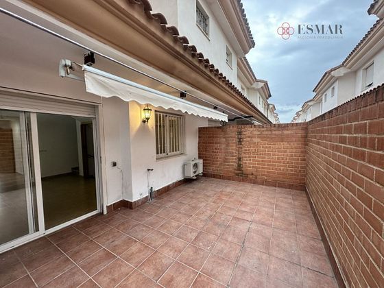 Foto 2 de Casa en venda a Alfara de Algimia de 4 habitacions amb terrassa i garatge