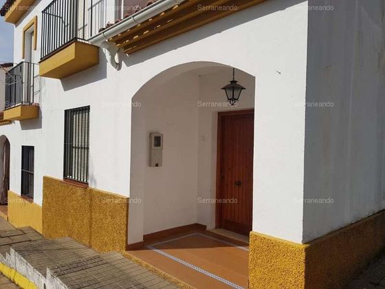 Foto 2 de Casa en venda a Galaroza de 3 habitacions amb piscina i balcó