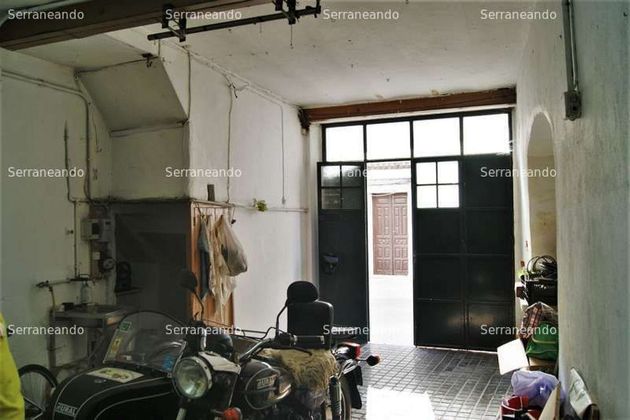 Foto 1 de Casa adossada en venda a Aracena de 3 habitacions amb terrassa i garatge