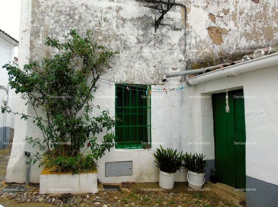 Foto 2 de Casa en venda a Linares de la Sierra de 5 habitacions i 264 m²