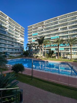 Foto 2 de Pis en venda a calle Residencial Atenea de 2 habitacions amb terrassa i piscina