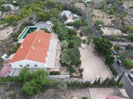 Foto 2 de Casa rural en venda a Perín de 12 habitacions amb piscina i jardí