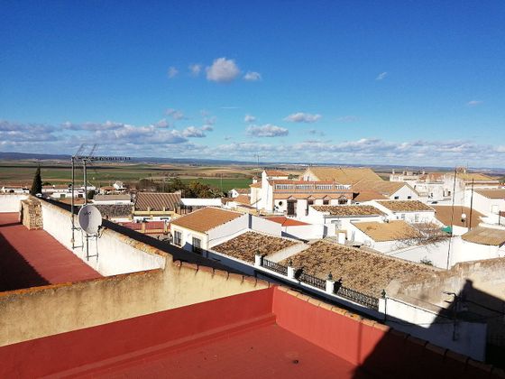Foto 1 de Venta de casa adosada en Castilleja del Campo de 5 habitaciones con terraza y aire acondicionado