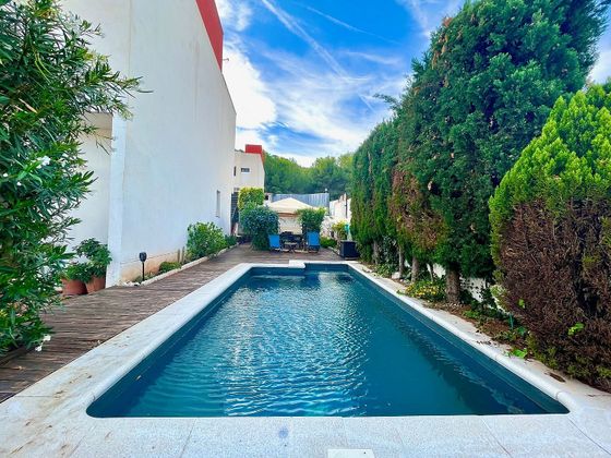 Foto 1 de Casa en venta en Centro - El Castillo de 3 habitaciones con terraza y piscina