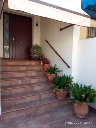 Foto 2 de Casa adosada en venta en Vista Azul - Consolación de 3 habitaciones con terraza y garaje