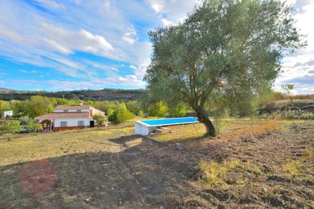 Foto 1 de Casa rural en venda a Ronda de 4 habitacions amb terrassa i piscina