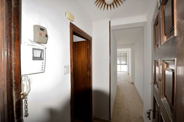 Foto 2 de Piso en venta en Ronda de 3 habitaciones con terraza y balcón