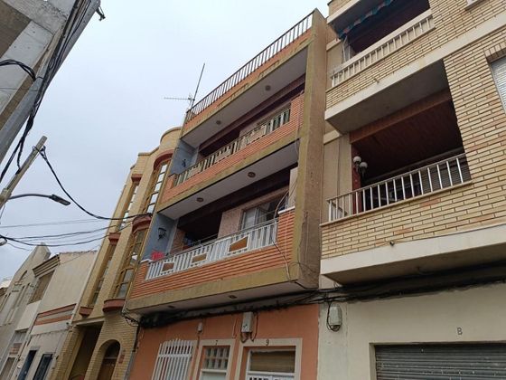 Foto 1 de Pis en venda a calle Miguel Ballesta de 3 habitacions amb balcó